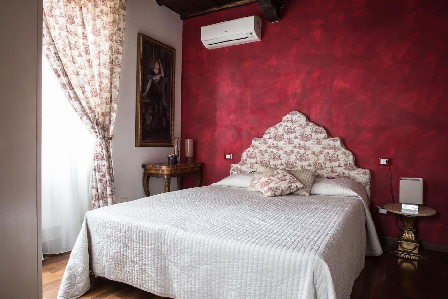 Crispi Deluxe 2 Bedroom โรม ภายนอก รูปภาพ