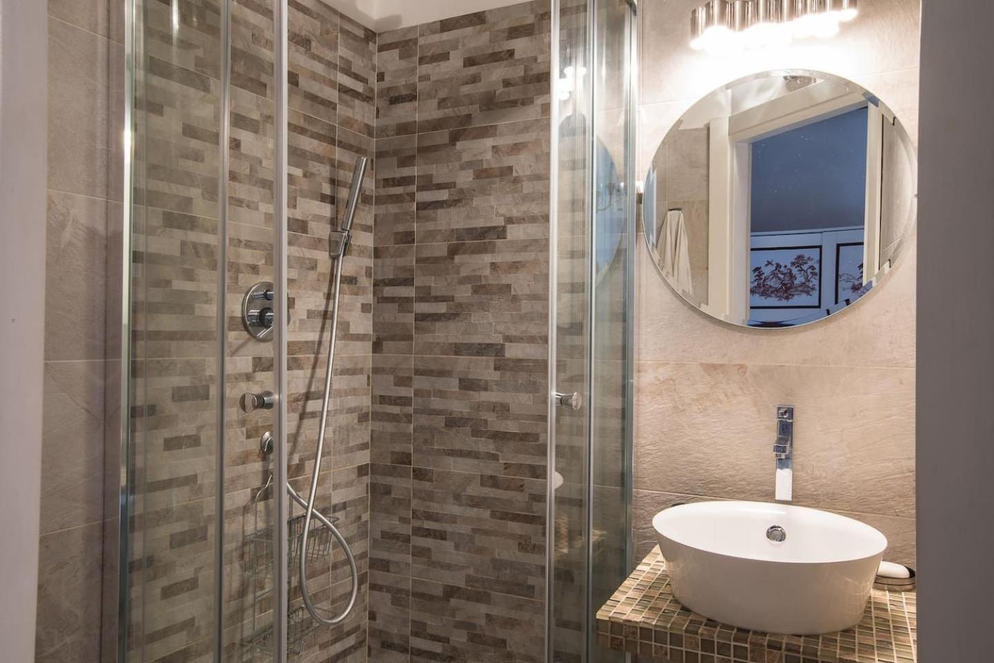 Crispi Deluxe 2 Bedroom โรม ภายนอก รูปภาพ
